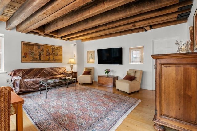 99 Fulton Street 2-5, Boston, MA 02109