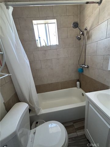 1246 N Kenmore Ave, Los Angeles, CA 90029