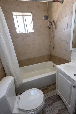 1246 N Kenmore Ave, Los Angeles, CA 90029