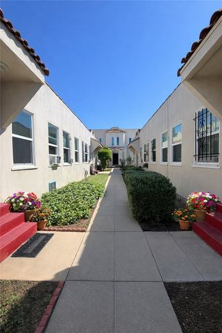 1246 N Kenmore Ave, Los Angeles, CA 90029