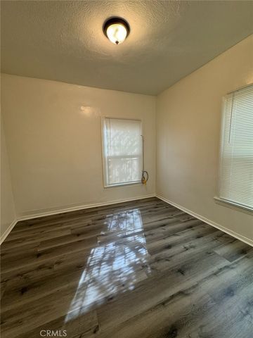 1246 N Kenmore Ave, Los Angeles, CA 90029