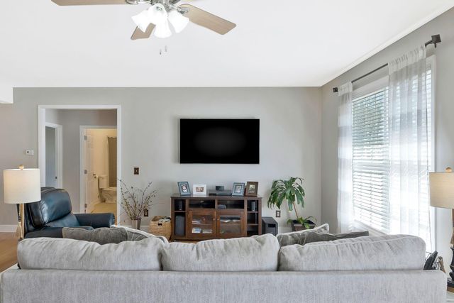 389 County Road 717, Bryant, AL 35958