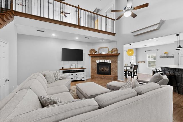 406 N Meigs Street, St Jo, TX 76265
