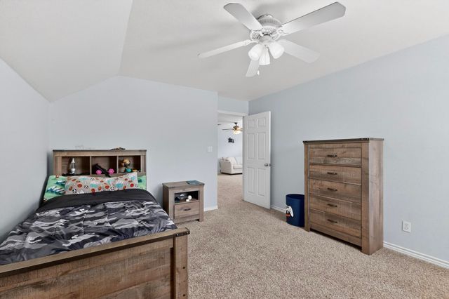 406 N Meigs Street, St Jo, TX 76265