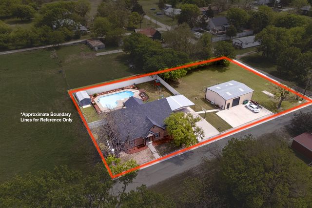 406 N Meigs Street, St Jo, TX 76265