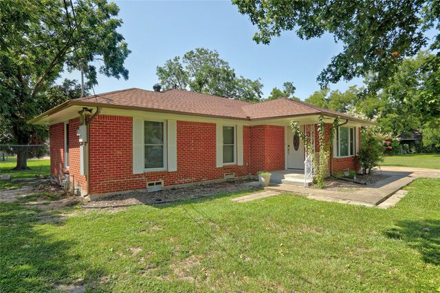 1014 Sierra Drive, Mesquite, TX 75149