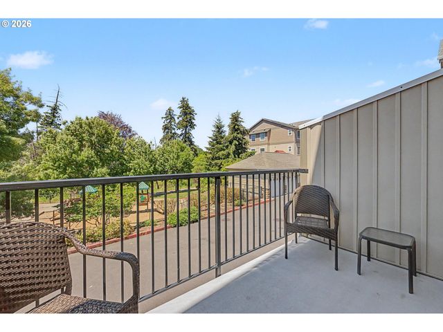 545 Nw LOST SPRINGS Ter 106, Portland, OR 97229