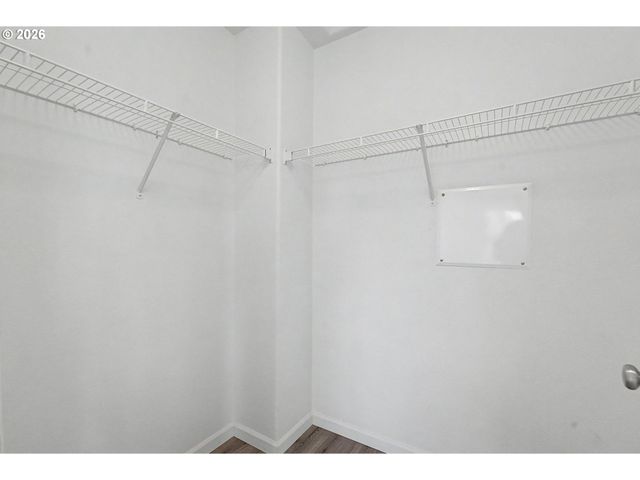 545 Nw LOST SPRINGS Ter 106, Portland, OR 97229