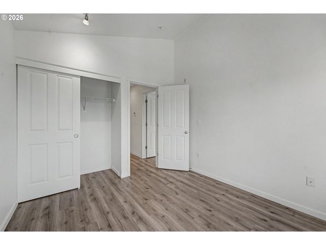 545 Nw LOST SPRINGS Ter 106, Portland, OR 97229