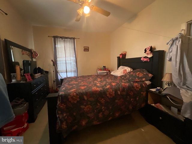 1811 RIVER AVE, Camden, NJ 08105