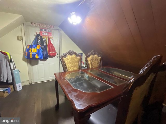 1811 RIVER AVE, Camden, NJ 08105