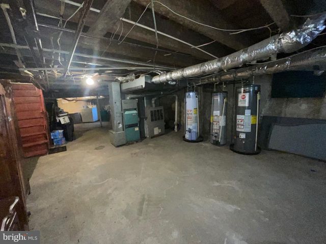 1811 RIVER AVE, Camden, NJ 08105