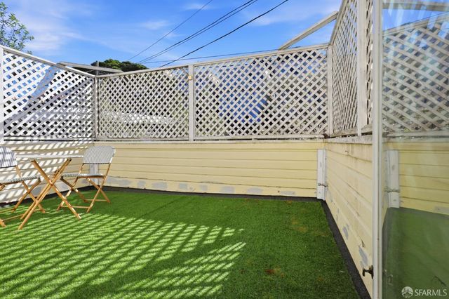 2050 16th Avenue, San Francisco, CA 94116