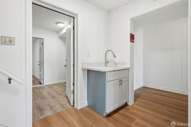 2050 16th Avenue, San Francisco, CA 94116