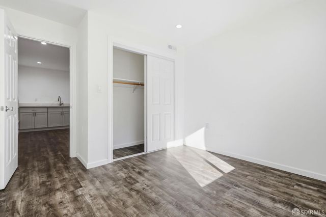 2050 16th Avenue, San Francisco, CA 94116