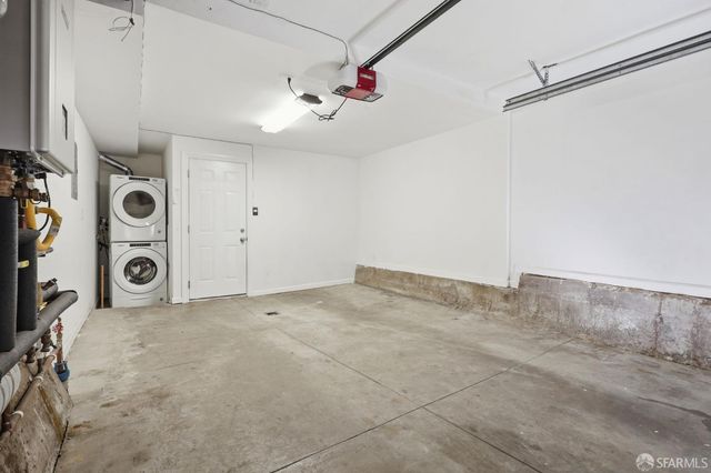 2050 16th Avenue, San Francisco, CA 94116