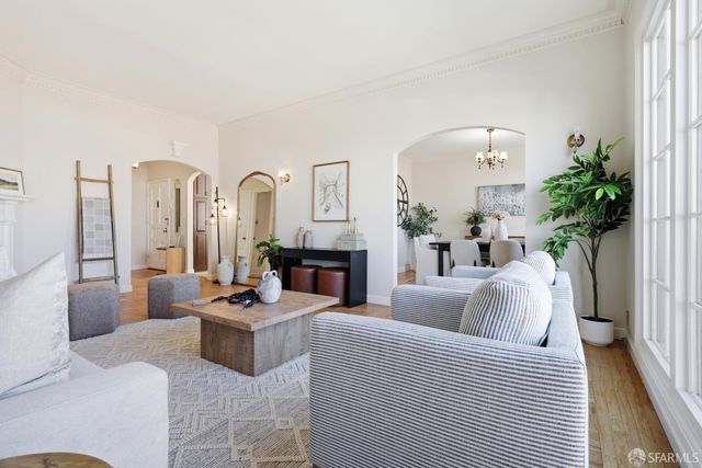 2050 16th Avenue, San Francisco, CA 94116