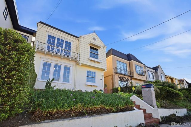 2050 16th Avenue, San Francisco, CA 94116