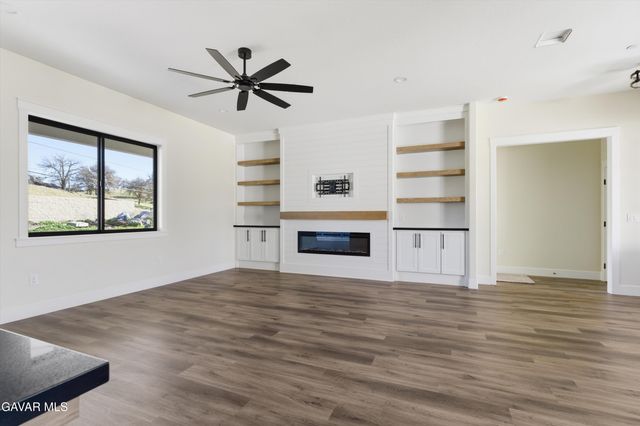 28901 Birkdale Court, Stallion Springs, CA 93561