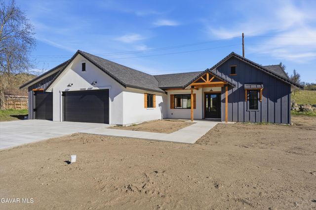 28901 Birkdale Court, Stallion Springs, CA 93561