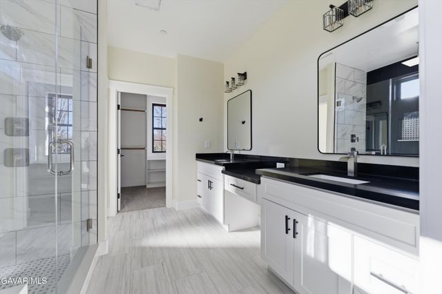 28901 Birkdale Court, Stallion Springs, CA 93561