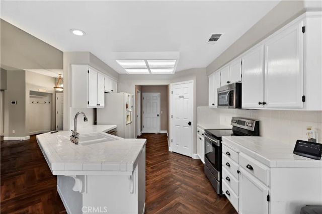 724 Robin Drive, Merced, CA 95340