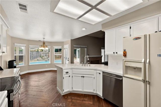 724 Robin Drive, Merced, CA 95340