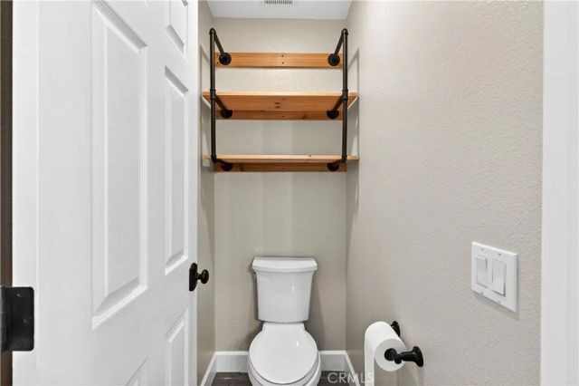 724 Robin Drive, Merced, CA 95340