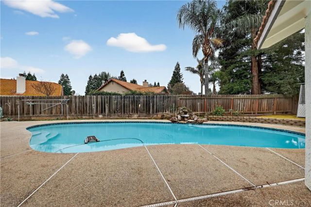 724 Robin Drive, Merced, CA 95340