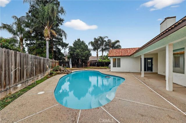 724 Robin Drive, Merced, CA 95340