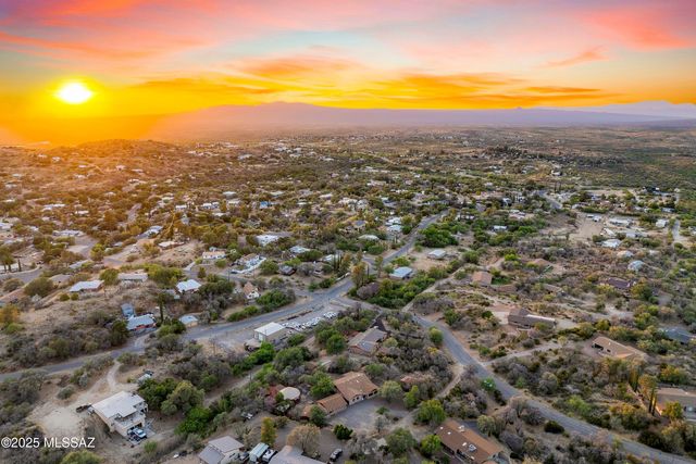 335 W Oak Hills Drive, Oracle, AZ 85623