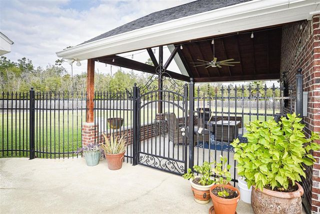 2133 Forest Way Boulevard, Westlake, LA 70669