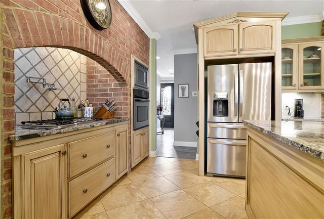 2133 Forest Way Boulevard, Westlake, LA 70669