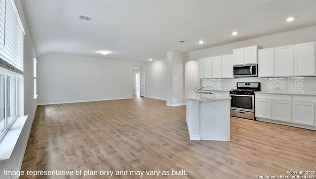 114 Sand Plover, San Antonio, TX 78253