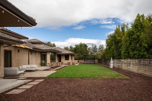 15288 Via Pinto, Monte Sereno, CA 95030