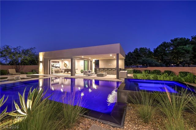 7070 Nomi Court, Las Vegas, NV 89120