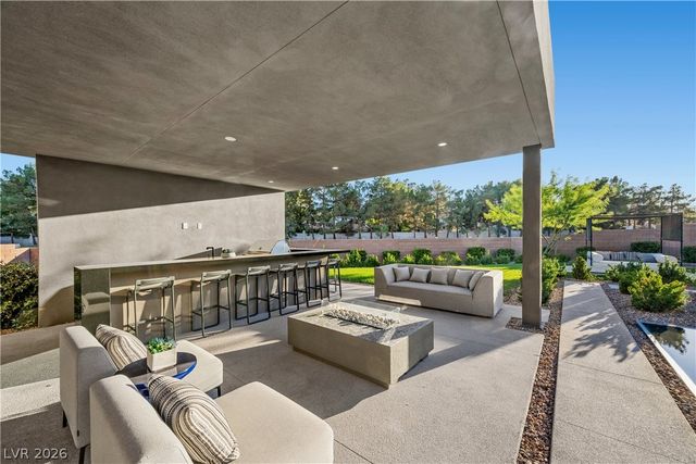 7070 Nomi Court, Las Vegas, NV 89120