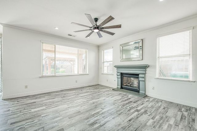 1407 E Via Marbella Drive, Fresno, CA 93730