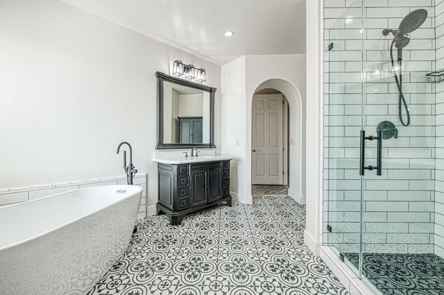 1407 E Via Marbella Drive, Fresno, CA 93730