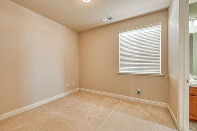 1407 E Via Marbella Drive, Fresno, CA 93730