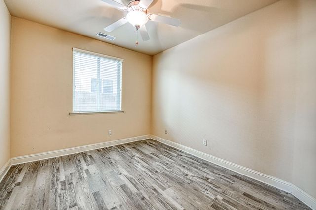 1407 E Via Marbella Drive, Fresno, CA 93730