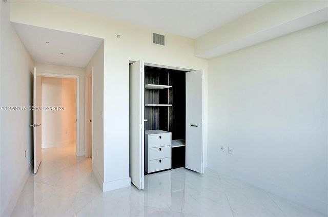 301 Altara Ave 617, Coral Gables, FL 33146