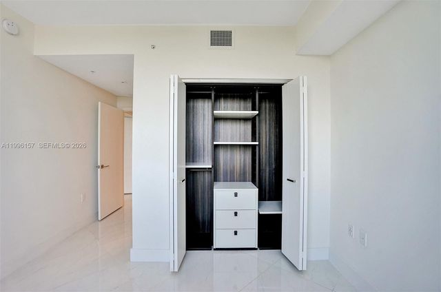 301 Altara Ave 617, Coral Gables, FL 33146