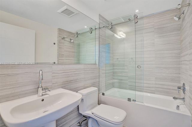 301 Altara Ave 617, Coral Gables, FL 33146