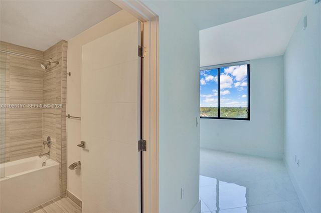 301 Altara Ave 617, Coral Gables, FL 33146