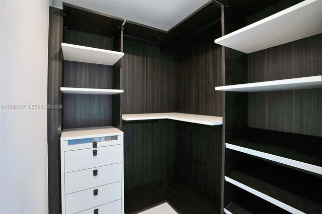 301 Altara Ave 617, Coral Gables, FL 33146