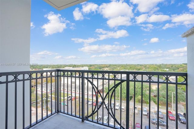 301 Altara Ave 617, Coral Gables, FL 33146