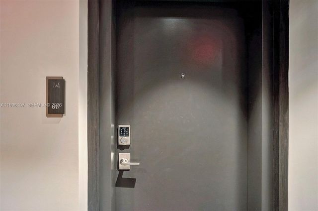 301 Altara Ave 617, Coral Gables, FL 33146