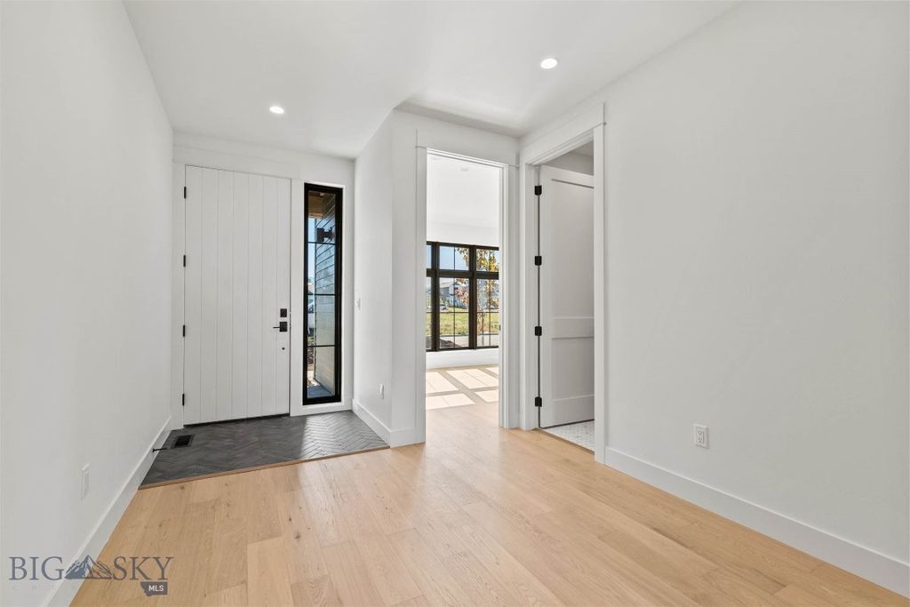 1605 Cambridge Drive, Bozeman, MT 59715 photo 3