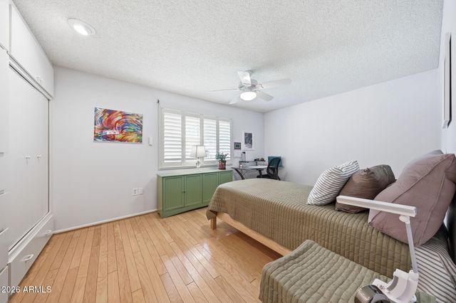 10102 W HIGHWOOD Lane, Sun City, AZ 85373